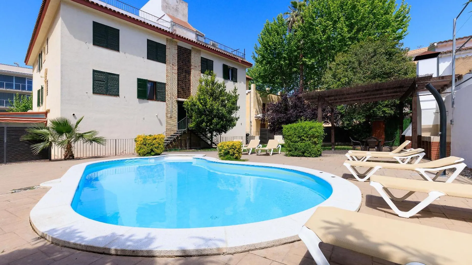 Apartment New Queens 2A Planetcostadorada Salou Spain