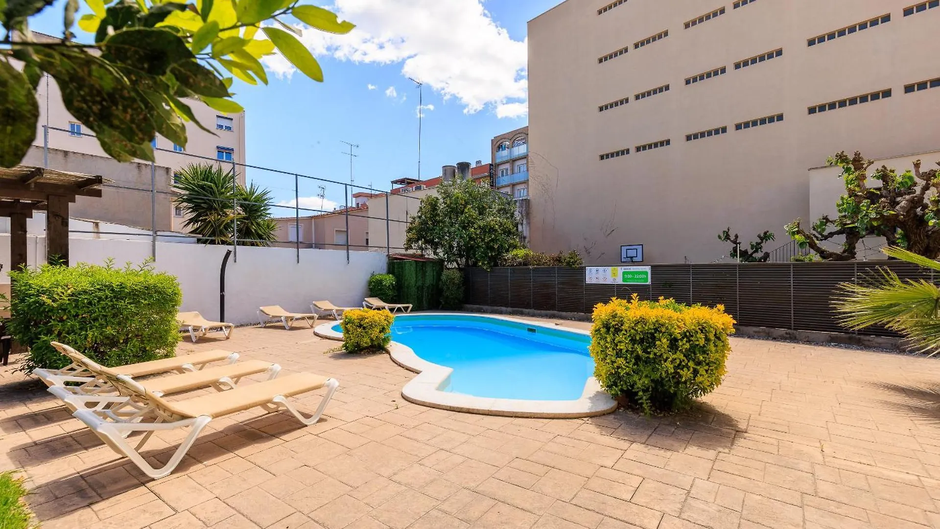 New Queens 2A Planetcostadorada Salou Apartamento
